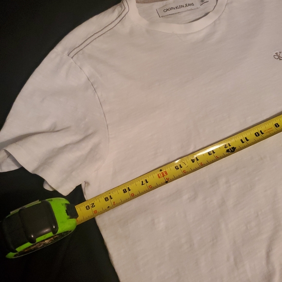 Men's White Cotton Calvin Klein T-shirt - Picture 8 of 8
